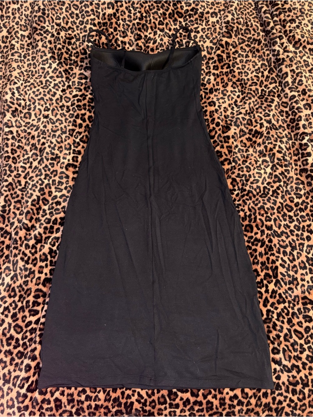 SKIMS midi dress with built in bra size small - Picture 2 of 4